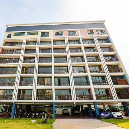 Super Oyo 458 Nakorn Siam Boutique Hotel Pattaya Exterior photo