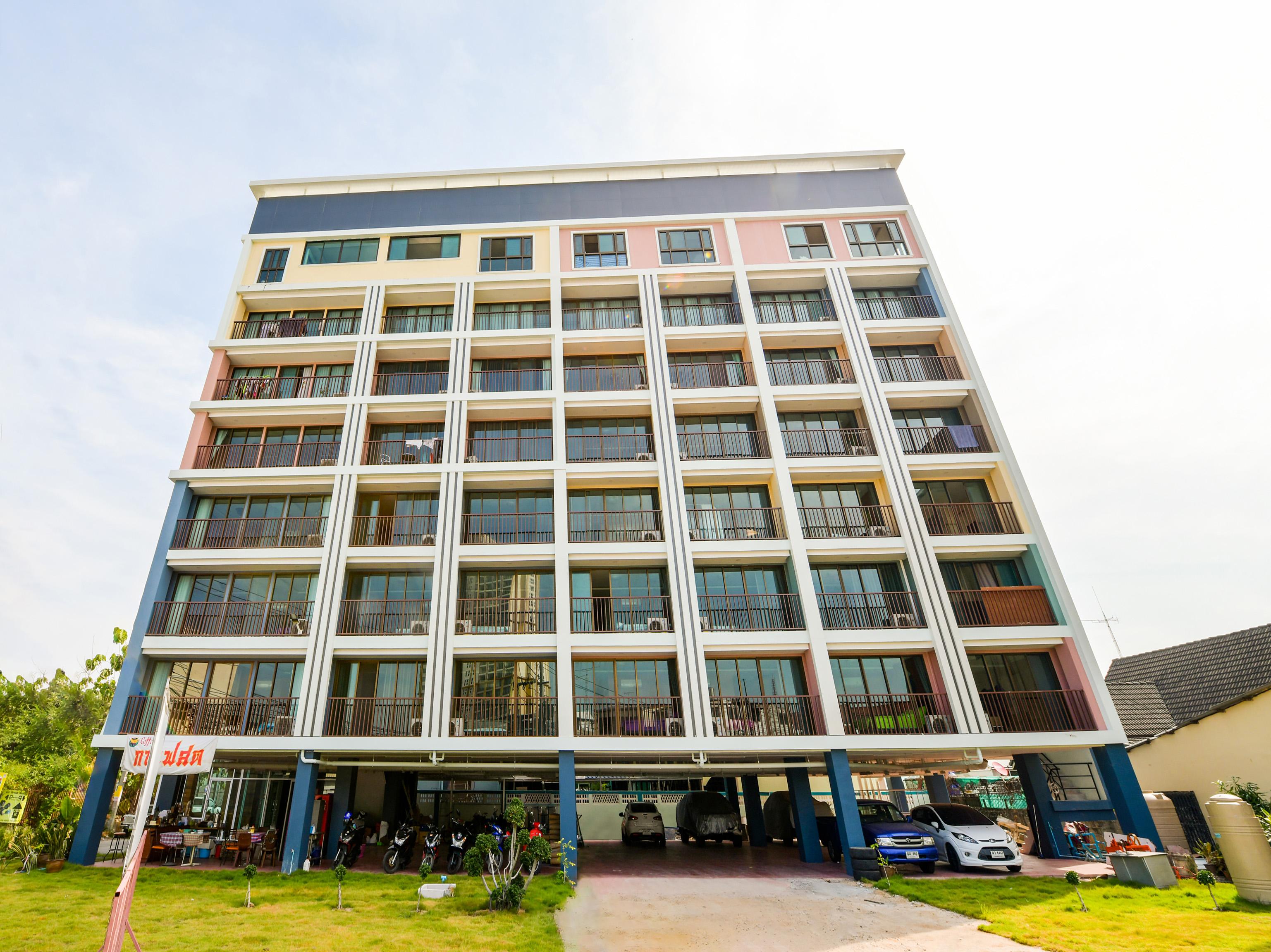 Super Oyo 458 Nakorn Siam Boutique Hotel Pattaya Exterior photo